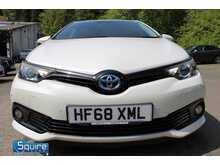 Toyota Auris VVT-h Design