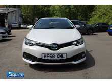Toyota Auris VVT-h Design