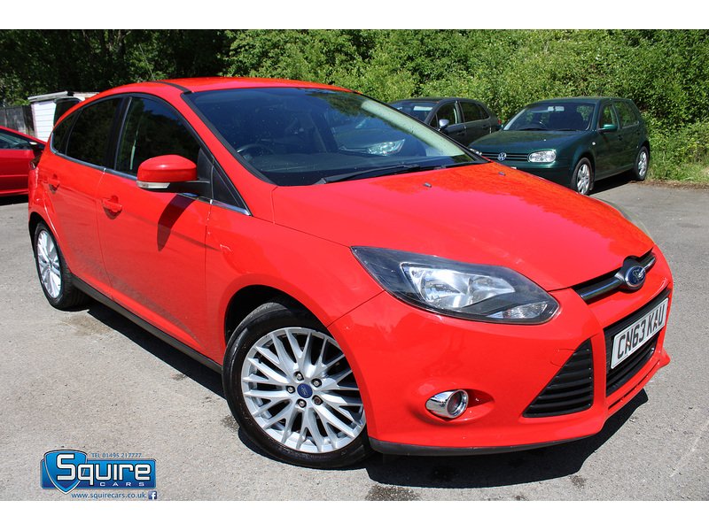 1.0T EcoBoost Zetec Hatchback 5dr Petrol Manual Euro 5 (s/s) (125 ps)