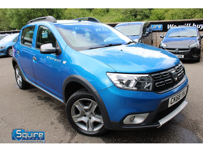 0.9 TCe Essential Hatchback 5dr Petrol Manual Euro 6 (s/s) (90 ps)