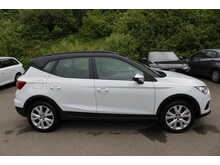 SEAT Arona TSI SE Technology