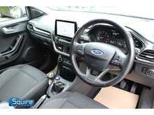 Ford Puma T EcoBoost MHEV Titanium