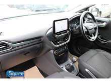 Ford Puma T EcoBoost MHEV Titanium