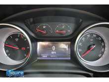 Vauxhall Astra CDTi BlueInjection Elite Nav