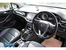 Vauxhall Astra CDTi BlueInjection Elite Nav