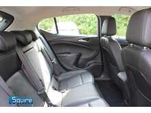 Vauxhall Astra CDTi BlueInjection Elite Nav