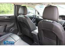 Vauxhall Astra CDTi BlueInjection Elite Nav