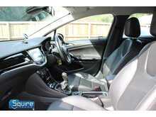 Vauxhall Astra CDTi BlueInjection Elite Nav