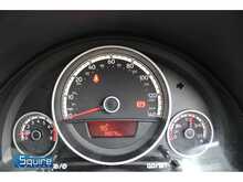 Volkswagen up! up! beats