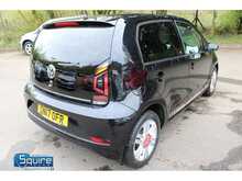 Volkswagen up! up! beats