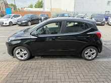 Hyundai i10 1.0 SE Connect Hatchback 5dr Petrol Manual Euro 6 (s/s) (67 ps) 