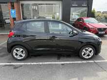 Hyundai i10 1.0 SE Connect Hatchback 5dr Petrol Manual Euro 6 (s/s) (67 ps) 