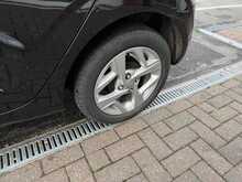 Hyundai i10 1.0 SE Connect Hatchback 5dr Petrol Manual Euro 6 (s/s) (67 ps) 