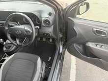 Hyundai i10 1.0 SE Connect Hatchback 5dr Petrol Manual Euro 6 (s/s) (67 ps) 