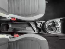 Hyundai i10 1.0 SE Connect Hatchback 5dr Petrol Manual Euro 6 (s/s) (67 ps) 