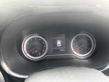 Hyundai i10 1.0 SE Connect Hatchback 5dr Petrol Manual Euro 6 (s/s) (67 ps) 