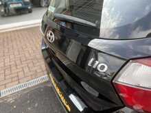 Hyundai i10 1.0 SE Connect Hatchback 5dr Petrol Manual Euro 6 (s/s) (67 ps) 