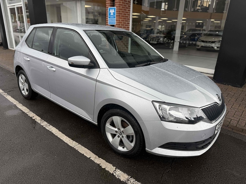 1.2 TSI SE Hatchback 5dr Petrol Manual Euro 6 (s/s) (90 ps)