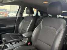 Hyundai i30 1.6 CRDi Blue Drive Premium Hatchback 5dr Diesel Manual Euro 6 (s/s) (110 ps) 
