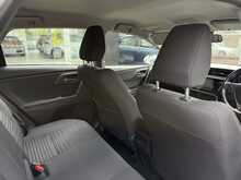 Toyota Auris 1.2 VVT-i Business Edition Hatchback 5dr Petrol Manual Euro 6 (s/s) (116 ps) 