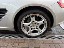 Porsche Boxster 2.7 987 Convertible 2dr Petrol Manual (229 g/km, 240 bhp) 