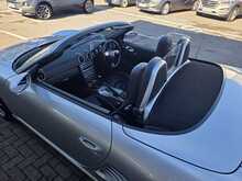 Porsche Boxster 2.7 987 Convertible 2dr Petrol Manual (229 g/km, 240 bhp) 