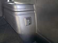 Mitsubishi Outlander 2.4h TwinMotor 13.8kWh 5hs SUV 5dr Petrol Plug-in Hybrid CVT 4WD Euro 6 (s/s) (209 ps) 