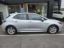 Toyota Corolla 1.8 VVT-h Icon Tech Hatchback 5dr Petrol Hybrid CVT Euro 6 (s/s) (122 ps) 