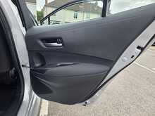 Toyota Corolla 1.8 VVT-h Icon Tech Hatchback 5dr Petrol Hybrid CVT Euro 6 (s/s) (122 ps) 