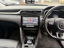 MG MG ZS 72.6kWh Trophy Long Range SUV 5dr Electric Auto (156 ps) 