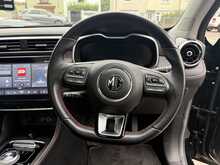 MG MG ZS 72.6kWh Trophy Long Range SUV 5dr Electric Auto (156 ps) 