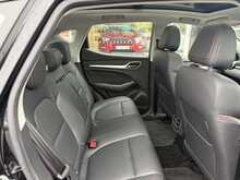 MG MG ZS 72.6kWh Trophy Long Range SUV 5dr Electric Auto (156 ps) 