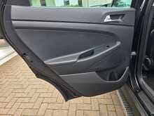 Hyundai TUCSON 1.6 GDi SE Nav SUV 5dr Petrol Manual Euro 6 (s/s) (132 ps) 