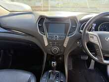 Hyundai Santa Fe 2.2 CRDi Premium SE SUV 5dr Diesel Auto 4WD Euro 5 (7 seat) (194 bhp) 