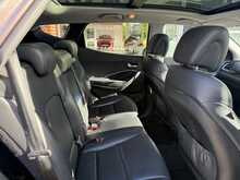 Hyundai Santa Fe 2.2 CRDi Premium SE SUV 5dr Diesel Auto 4WD Euro 5 (7 seat) (194 bhp) 