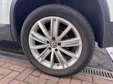 Volkswagen Tiguan 2.0 TDI BlueMotion Tech Match Edition SUV 5dr Diesel DSG 4WD Euro 6 (s/s) (150 ps) 