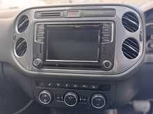 Volkswagen Tiguan 2.0 TDI BlueMotion Tech Match Edition SUV 5dr Diesel DSG 4WD Euro 6 (s/s) (150 ps) 