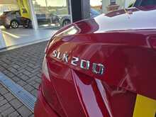 Mercedes-Benz SLK 1.8 SLK200 BlueEfficiency Convertible 2dr Petrol G-Tronic+ Euro 5 (s/s) (184 ps) 