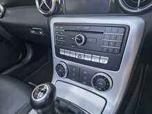 Mercedes-Benz SLC 2.0 SLC200 AMG Line Convertible 2dr Petrol Manual Euro 6 (s/s) (184 ps) 