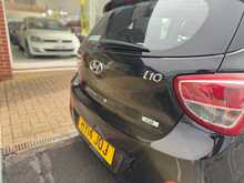 Hyundai i10 1.2 SE Hatchback 5dr Petrol Auto Euro 5 (87 ps) 