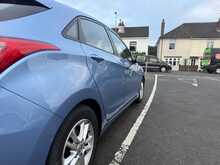 Hyundai i30 1.6 CRDi Active Hatchback 5dr Diesel Auto Euro 5 (110 ps) 