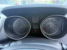 Hyundai i30 1.6 CRDi Active Hatchback 5dr Diesel Auto Euro 5 (110 ps) 