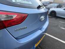 Hyundai i30 1.6 CRDi Active Hatchback 5dr Diesel Auto Euro 5 (110 ps) 