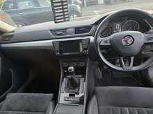 Skoda Superb 2.0 TDI SE Business Estate 5dr Diesel Manual Euro 6 (s/s) (150 ps) 