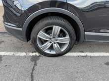 Volkswagen Tiguan 1.5 TSI EVO SEL SUV 5dr Petrol DSG Euro 6 (s/s) (150 ps) 