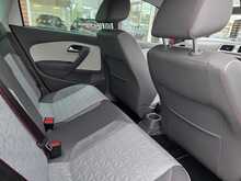 Volkswagen Polo 1.2 TSI BlueMotion Tech beats Hatchback 5dr Petrol Manual Euro 6 (s/s) (90 ps) 