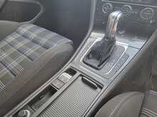 Volkswagen Golf 1.4 TSI GTE Hatchback 5dr Petrol Plug-in Hybrid DSG Euro 6 (s/s) (204 ps) 