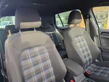 Volkswagen Golf 1.4 TSI GTE Hatchback 5dr Petrol Plug-in Hybrid DSG Euro 6 (s/s) (204 ps) 