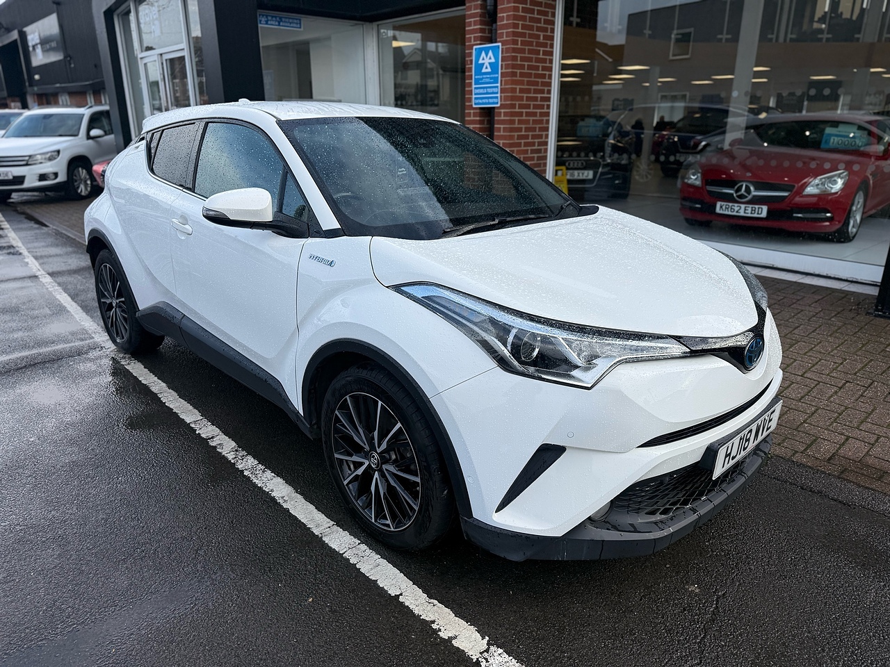 Toyota 1.8 VVT-h Excel SUV 5dr Petrol Hybrid CVT Euro 6 (s/s) (122 ps)