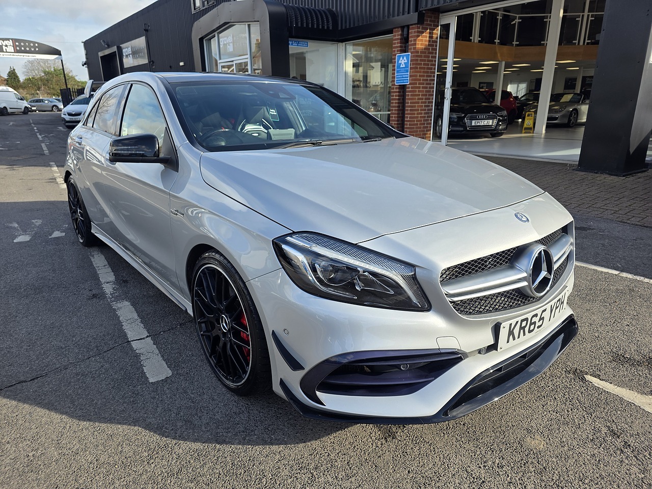 Mercedes-Benz 2.0 A45 AMG (Premium) Hatchback 5dr Petrol SpdS DCT 4MATIC Euro 6 (s/s) (381 ps)